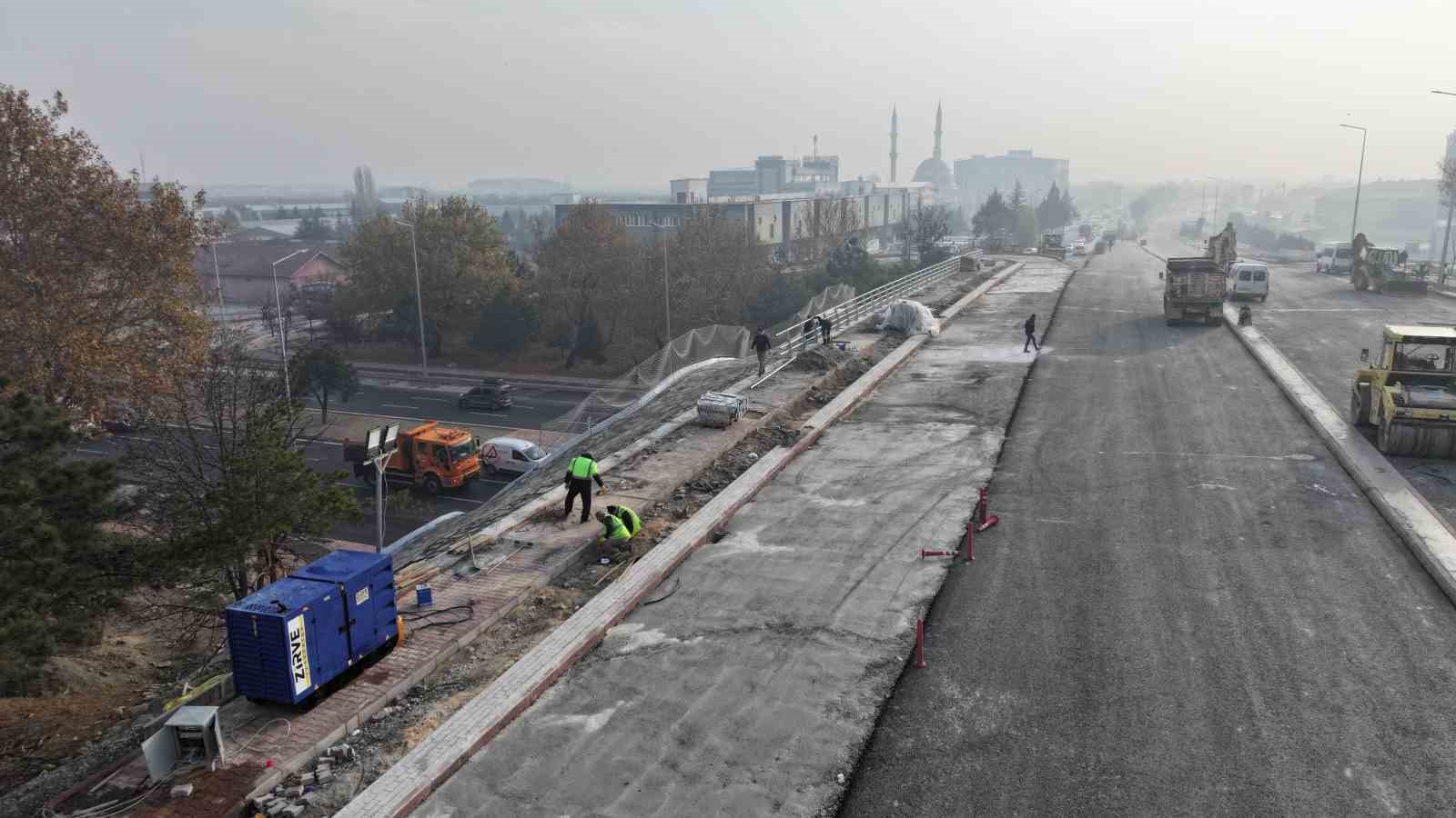 Başkan Altay: "Marangozlar Köprülü Kavşağı inşaatında sona yaklaştık"