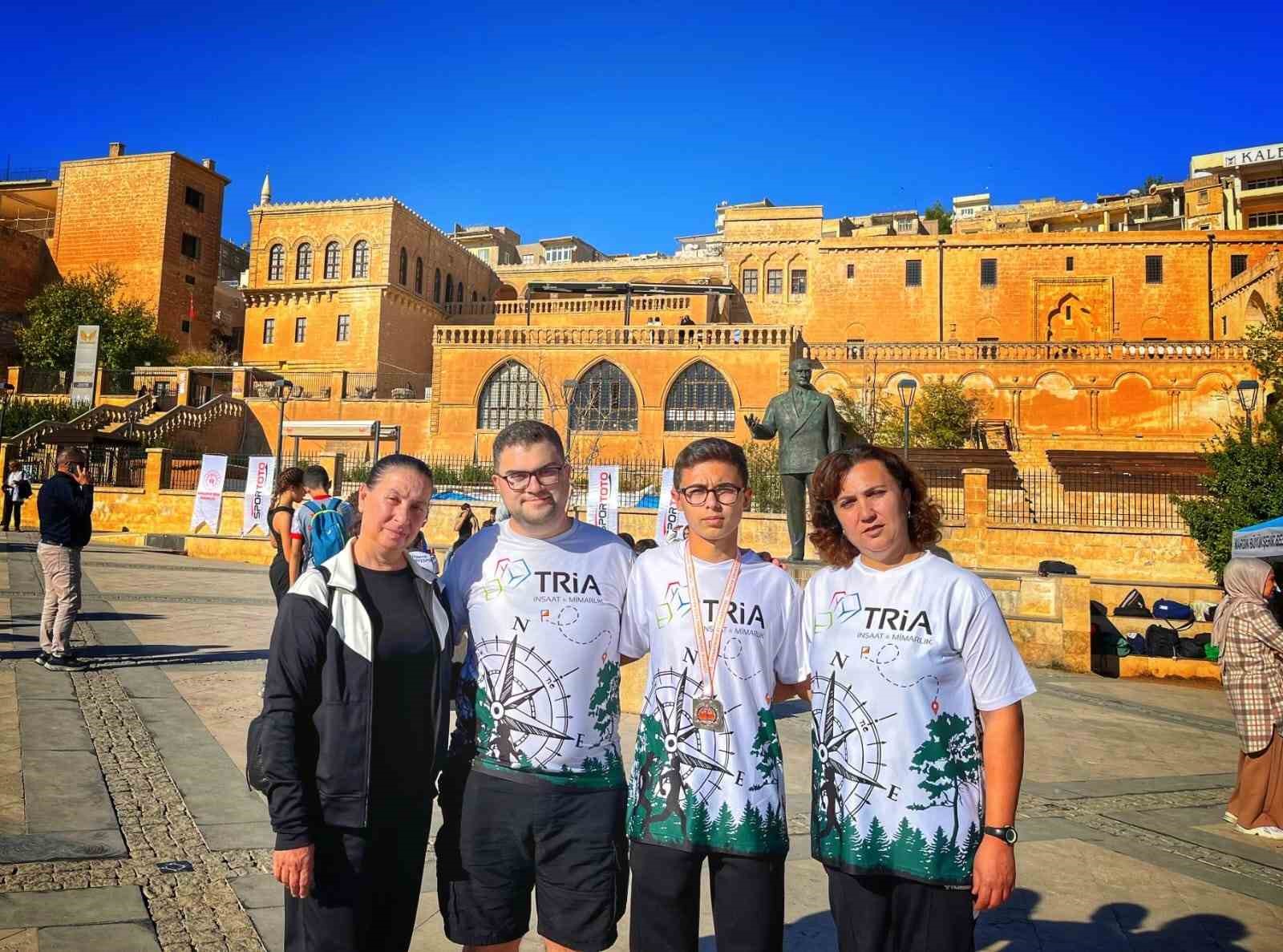 Manisa Oryantiringde fırtına gibi esti