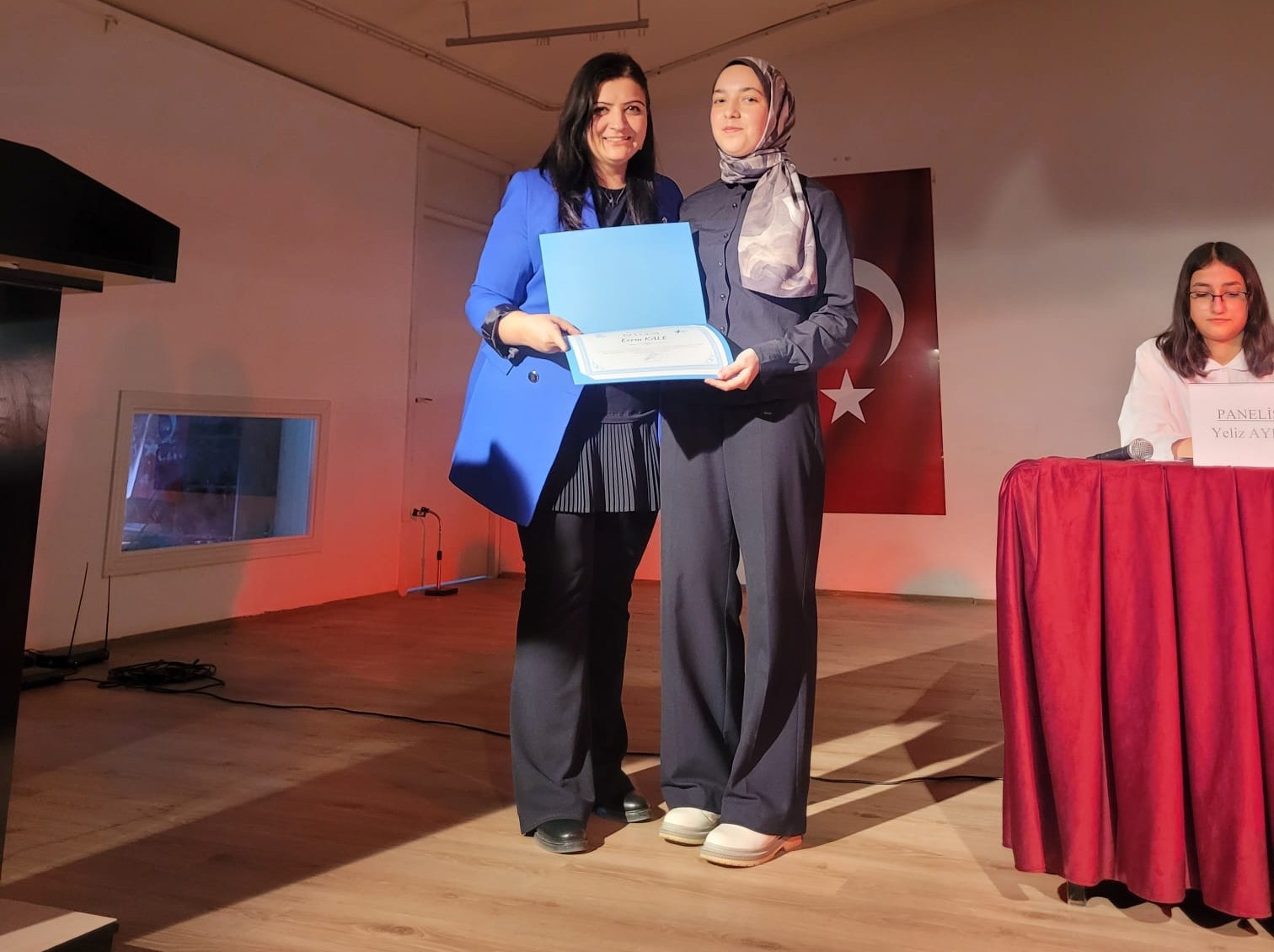 Eskişehir&rsquo;de &rsquo;Cengiz Dağcı&rsquo; paneli d&uuml;zenlendi
