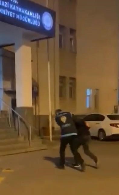 Uygulamada polise çarpan sürücü 1.73 promil alkollü çıktı: 68 bin TL para cezası yazıldı
