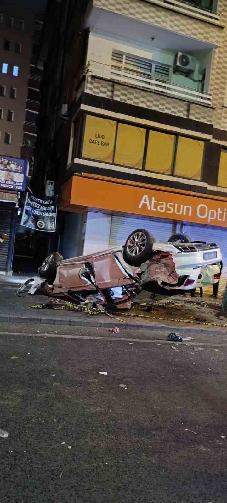 Takla atan araçta bulunan 1 kişi öldü, 1 kişi yaralandı
