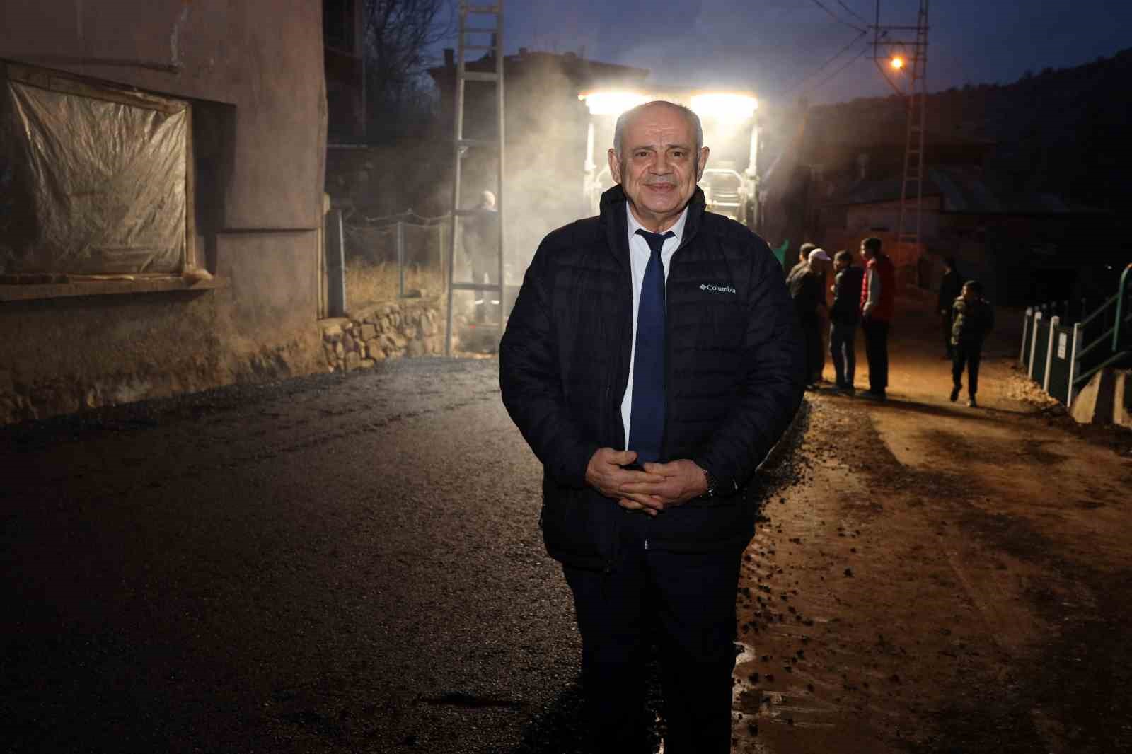 Yahyalı’da Karaköy Mahallesi sıcak asfalt konforuna kavuştu