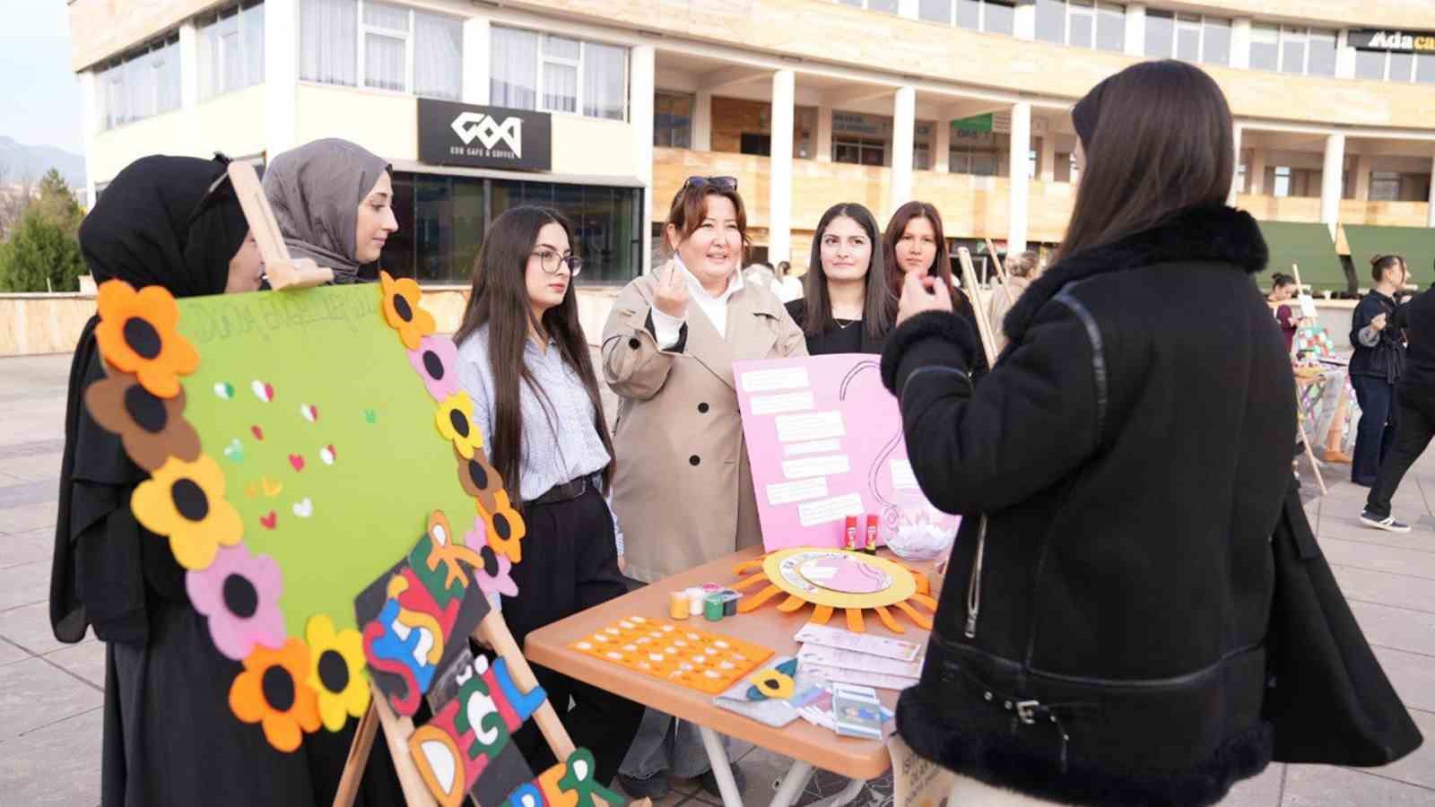 KBÜ’de Dünya Engelliler Günü için kapsamlı program düzenlendi