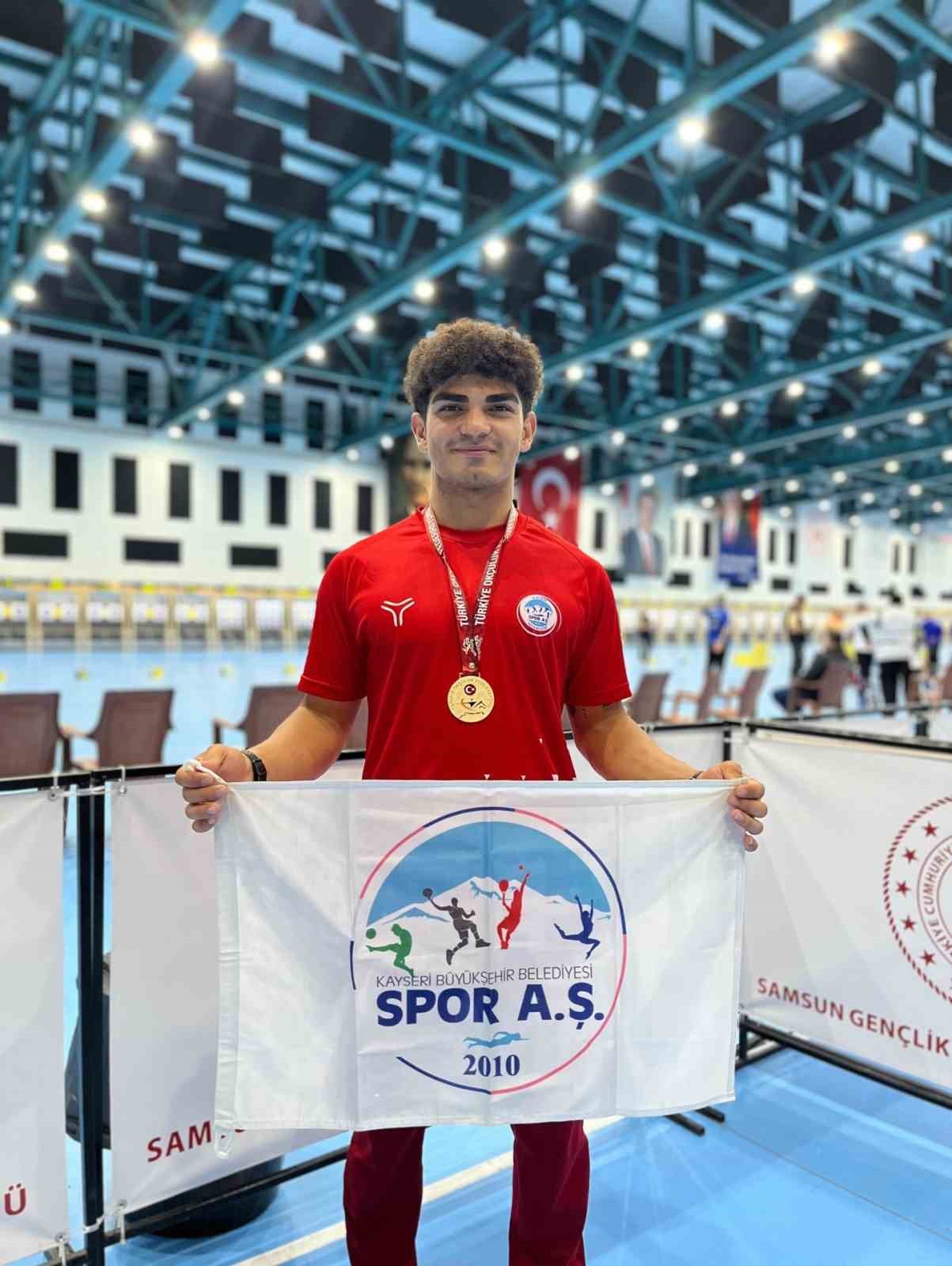 Kutay Tek hedefi 12’den vurdu