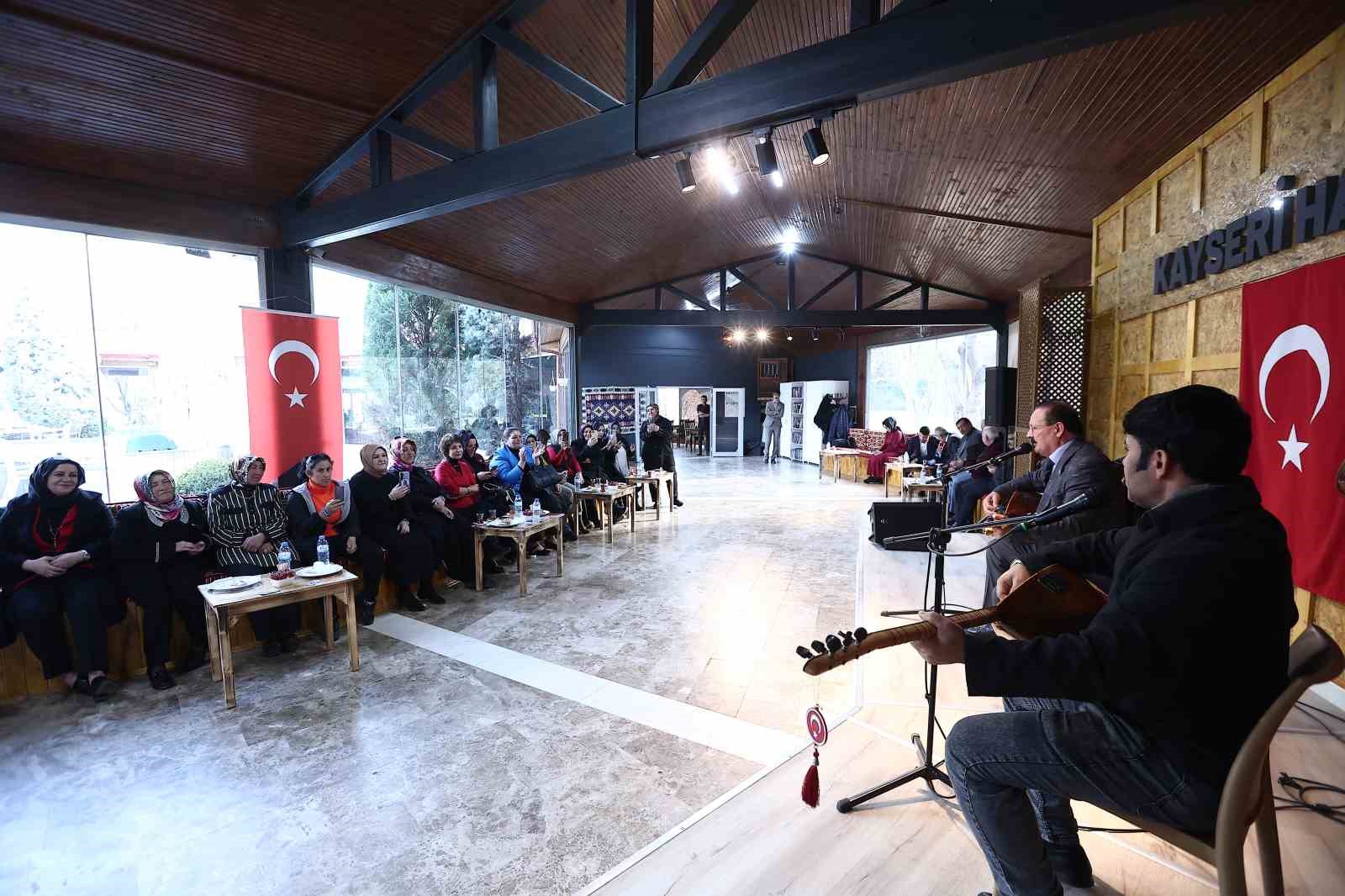 B&uuml;y&uuml;kşehir, 33 kadın muhtarı anlamlı g&uuml;nde bir araya geldi
