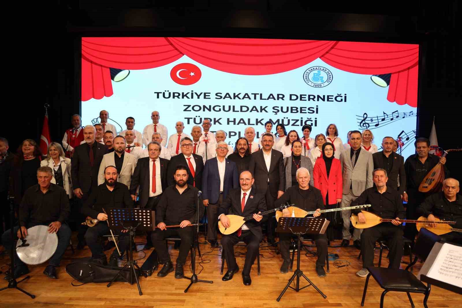 BEUN’da Türkiye Sakatlar Derneği Türk Halk Müziği Topluluğu’ndan Unutulmaz Konser