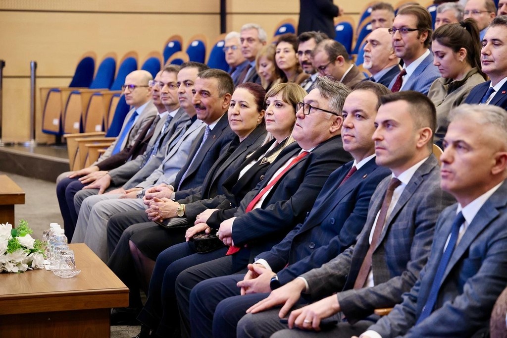 BEUN&rsquo;da "Bir Şehir, Bir &Uuml;niversite, Birlikte Gelecek" s&ouml;yleşisi
