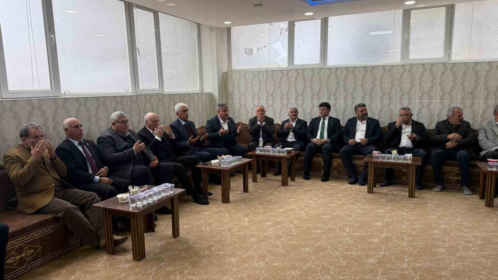 Genel Başkan Bayraktar&rsquo;dan taziye ziyareti
