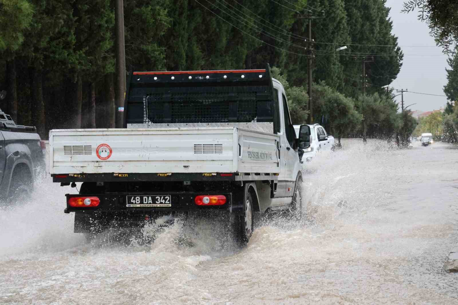 6 Aralık’ta Muğla’da en fazla yağış Ula Kavakçalı Mahallesine düştü