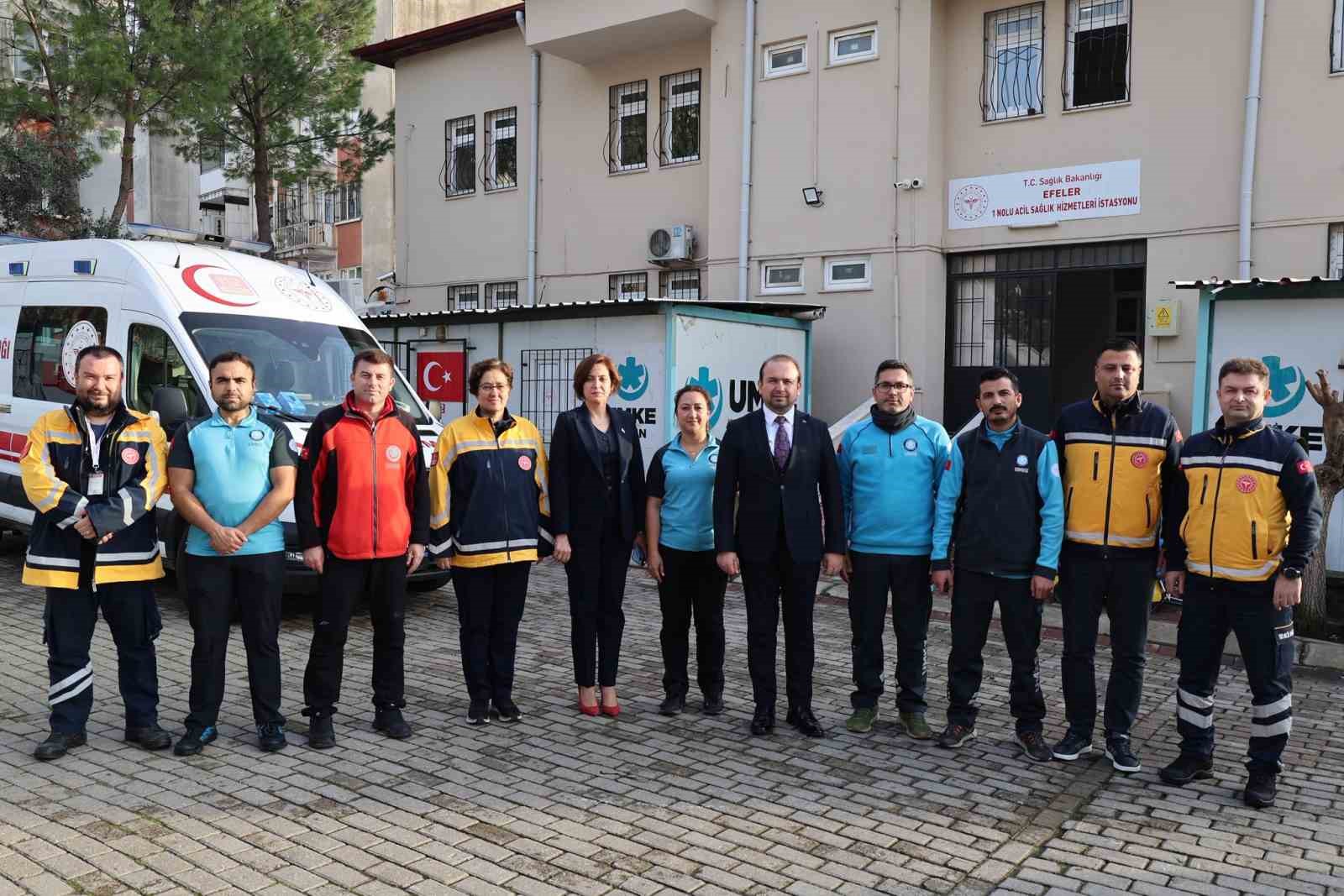 İl Sağlık Müdürü Şenkul UMKE ekibiyle bir araya geldi