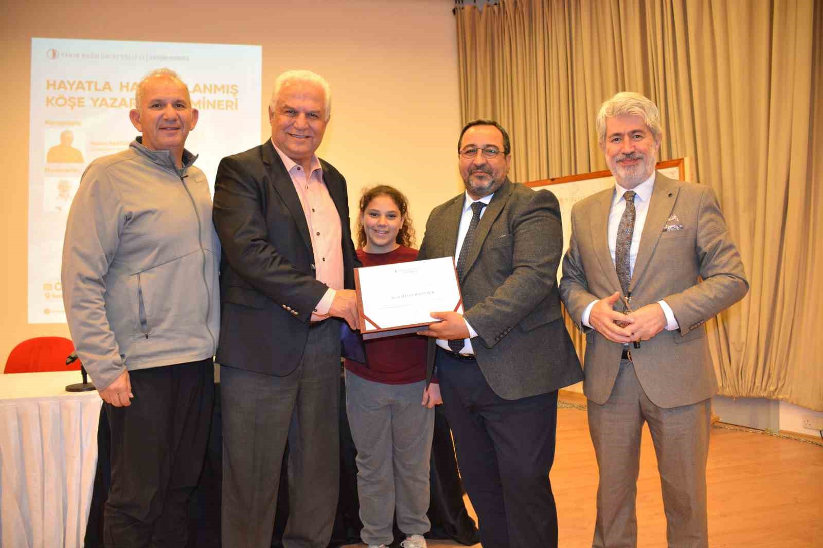 Hasan Hastürer: "Yüz bin kere doğsam yine gazeteci olurum"