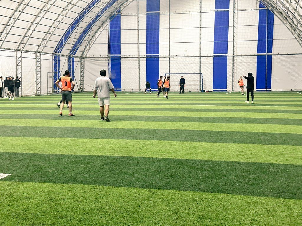 Öğretmenler arası futbol turnuvası başladı