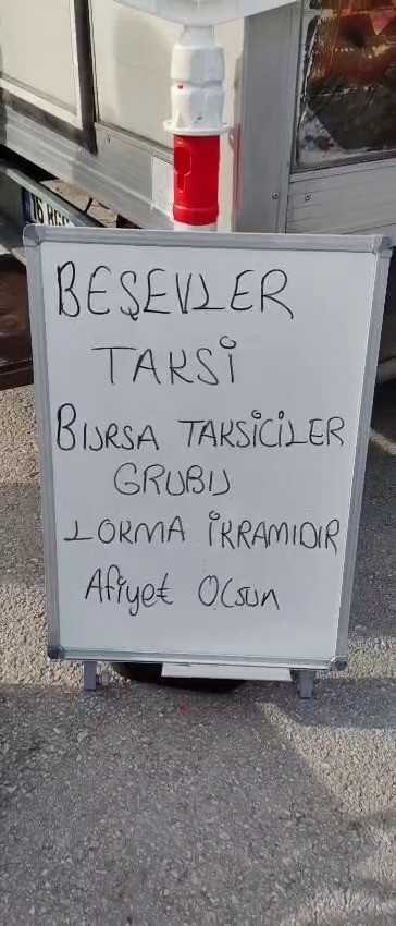 Bursa&rsquo;da taksicilerden yürek ısıtan şehitler hayrı