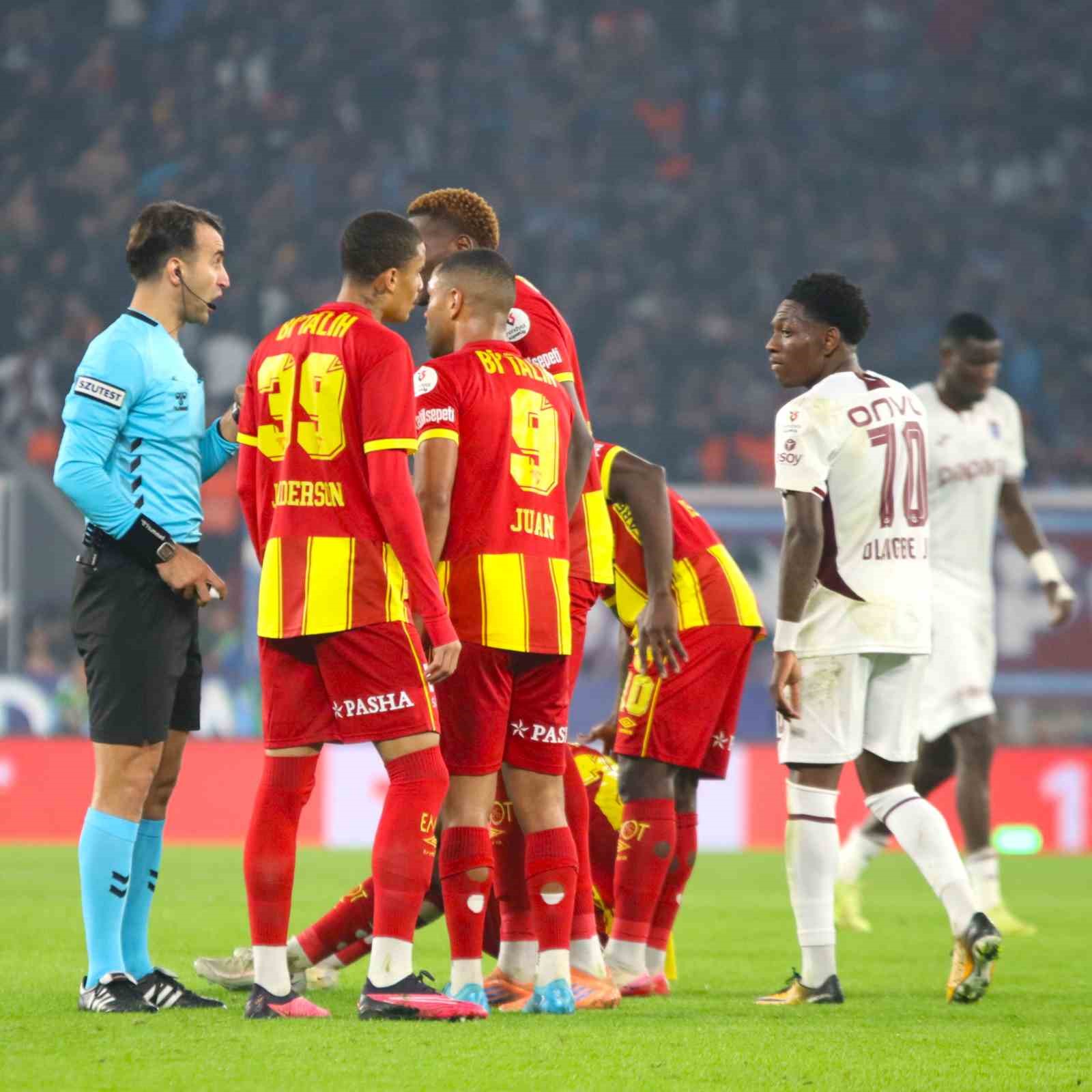 Trendyol Süper Lig: Göztepe: 1 - Trabzonspor: 2 (Maç sonucu)