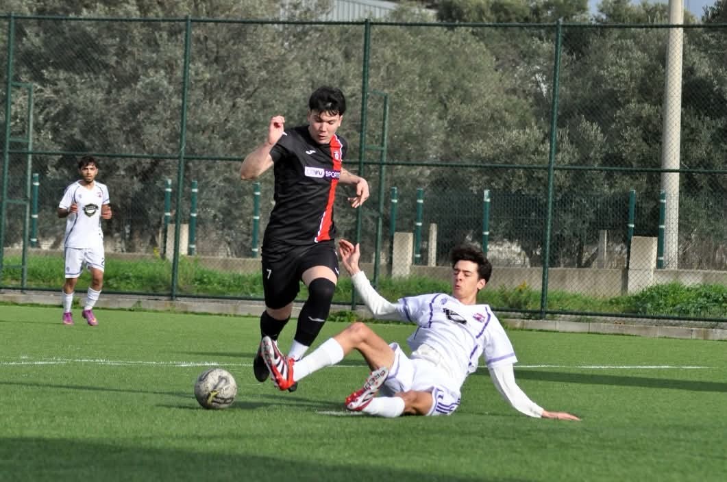 Manisa SAL&rsquo;da 3. hafta geride kaldı
