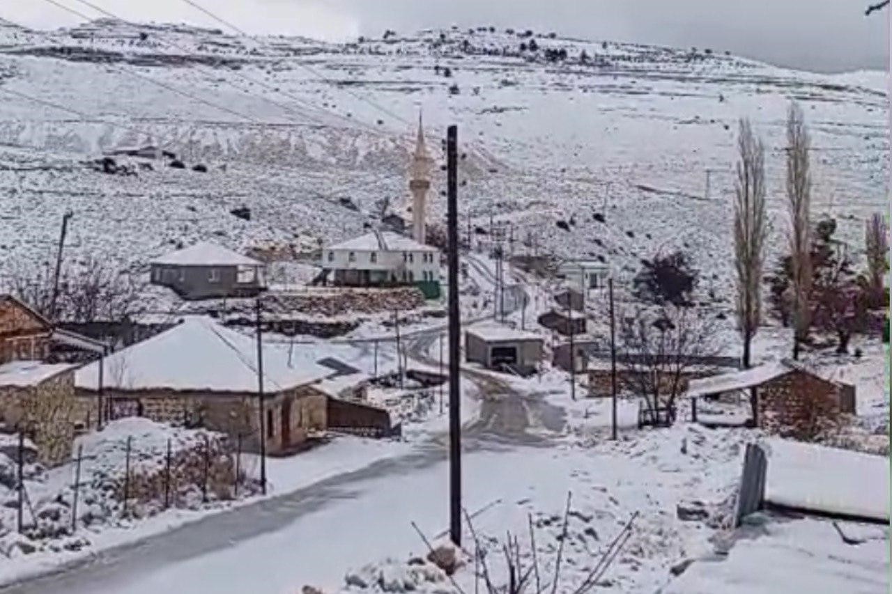 Mersin’in yüksek kesimlerinde kar yağışı etkili oldu