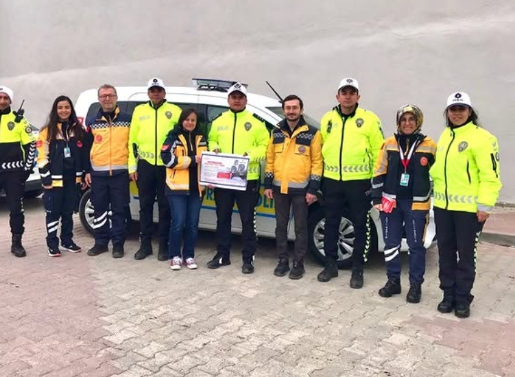 Bilecik&rsquo;te ambulansa yol ver uyarısı
