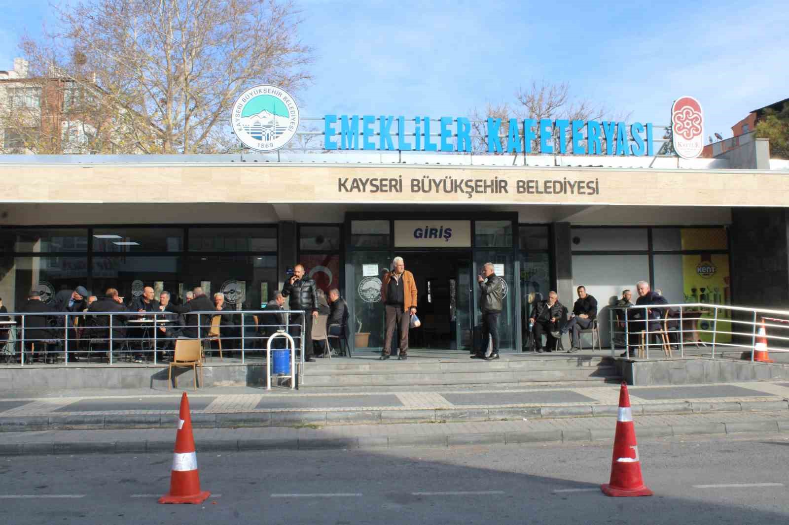 Dürüm fiyatına 5 çeşit yemek