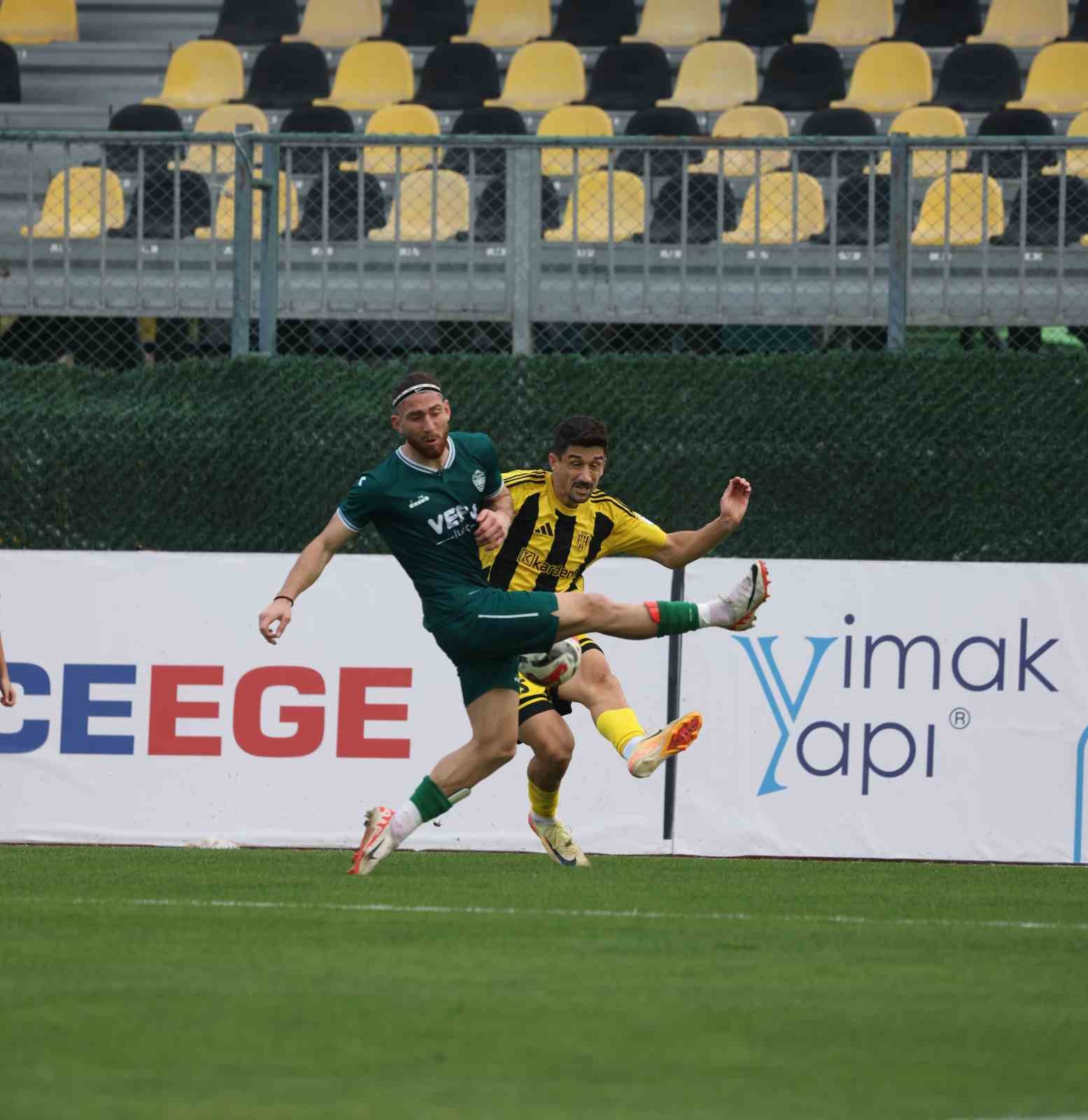 TFF 2. Lig: Aliağa FK: 3 - Kırklarelispor: 0