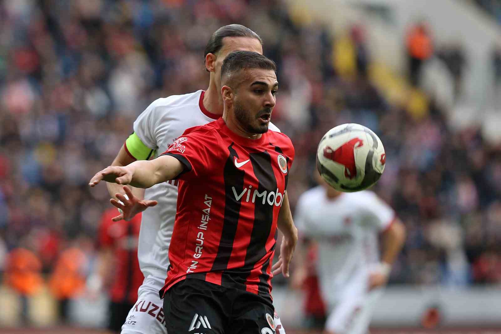 Trendyol Süper Lig: Gençlerbirliği: 3 - Fatih Karagümrük: 0 (Maç sonucu)