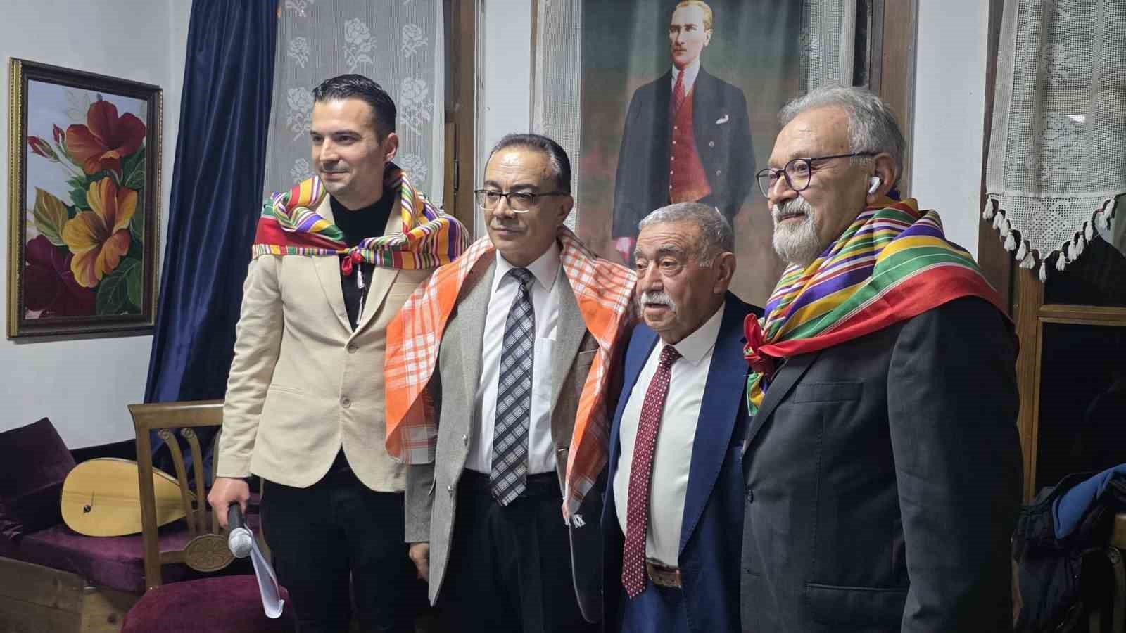 Kütahya’da ’Simav yaren kültürü’ anlatıldı, türküler ve söyleşi ile gelenek yaşatıldı