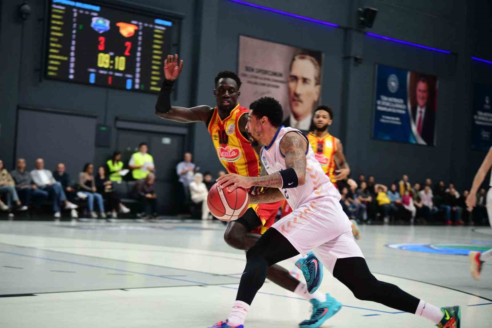 Çayırova Belediyesi, Göztepe’yi 87-78 mağlup etti