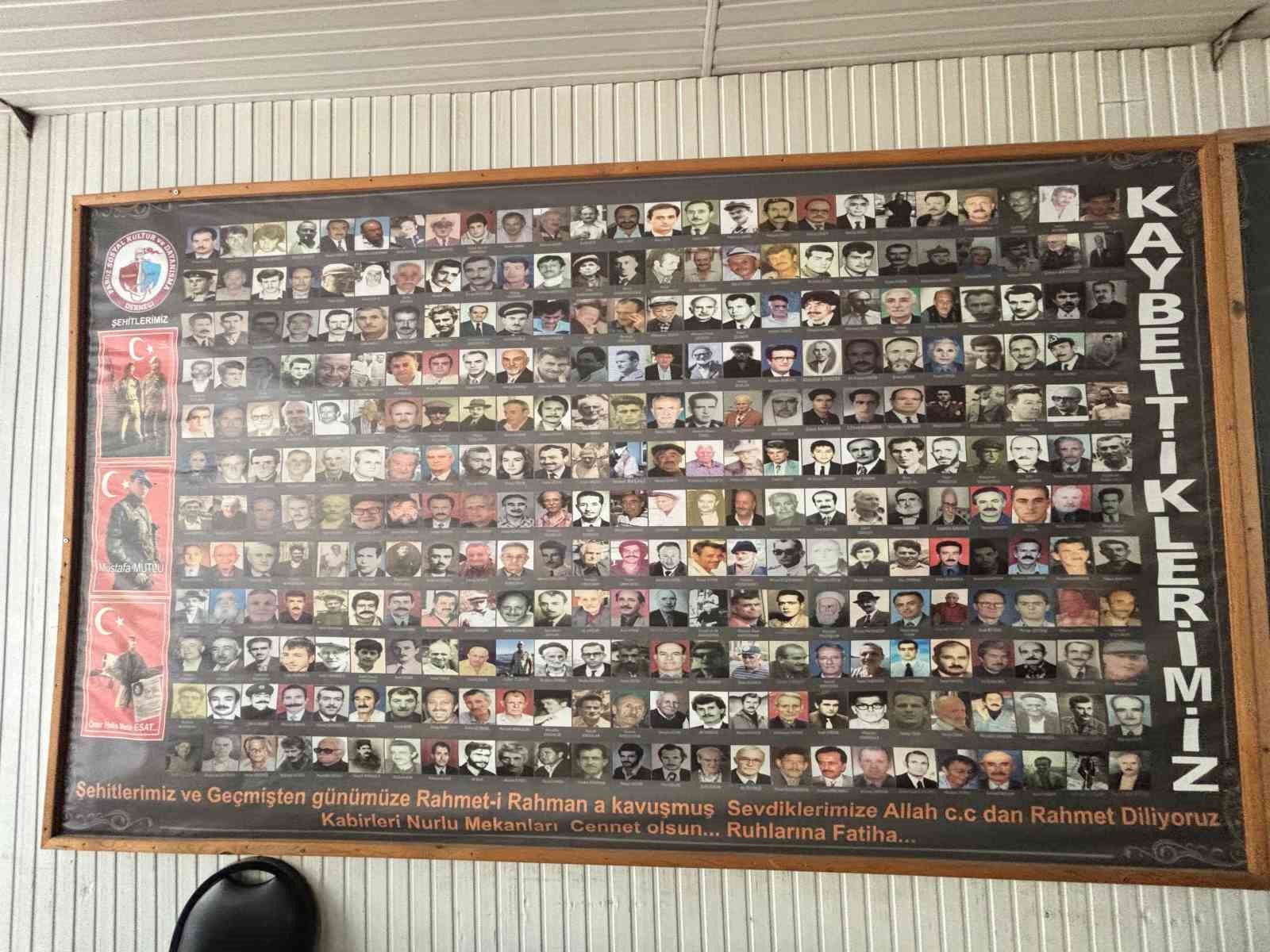 Hüzün ve hatıra yan yana
