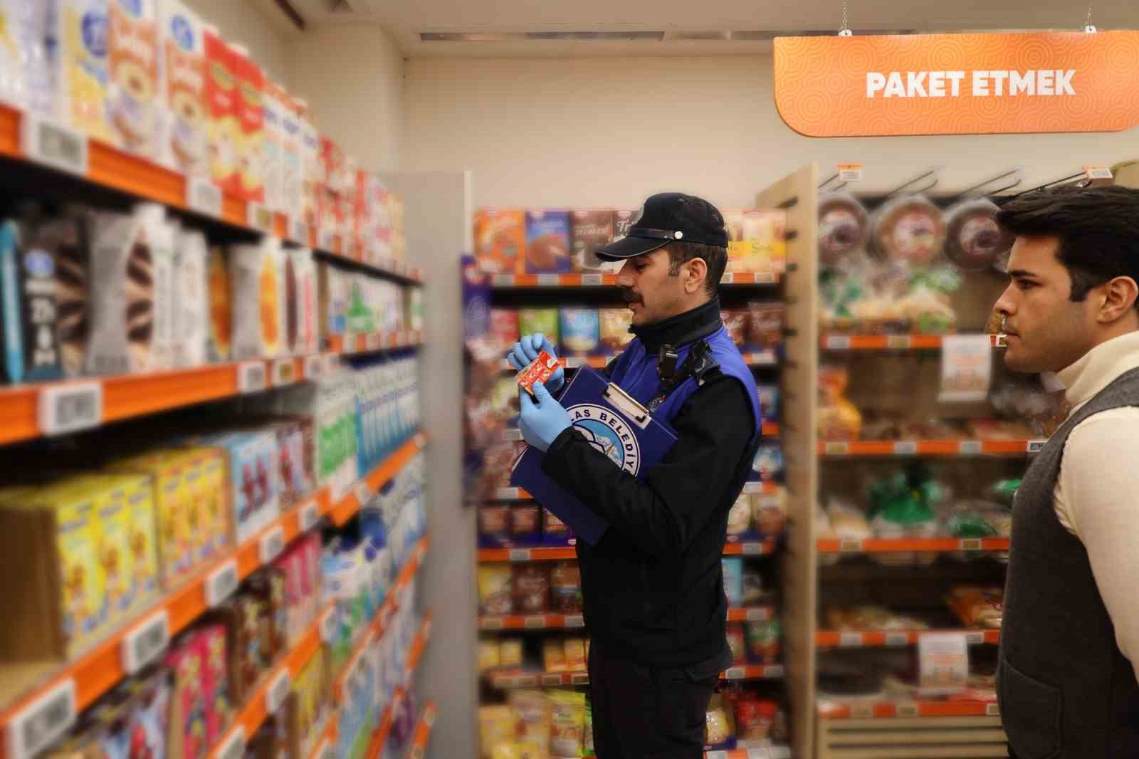 Talas’ta zabıtadan yeme içme yerlerine sıkı denetim