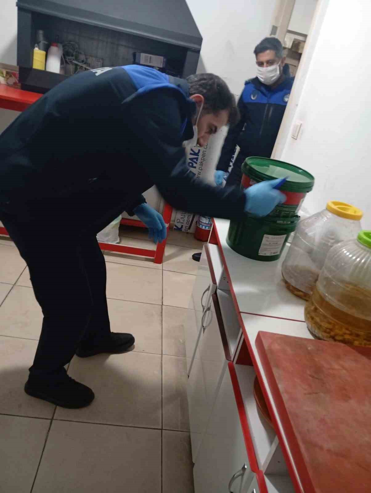 Talas’ta zabıtadan yeme içme yerlerine sıkı denetim