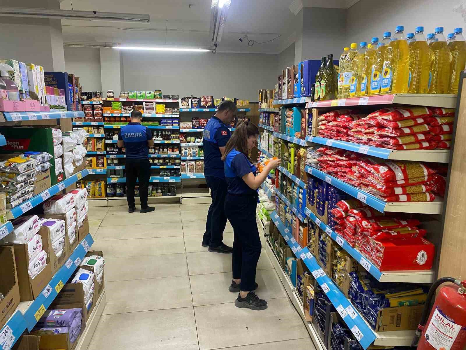 Siirt’te kurallara uymayan 10 iş yerine 14 bin lira idari yaptırım uygulandı