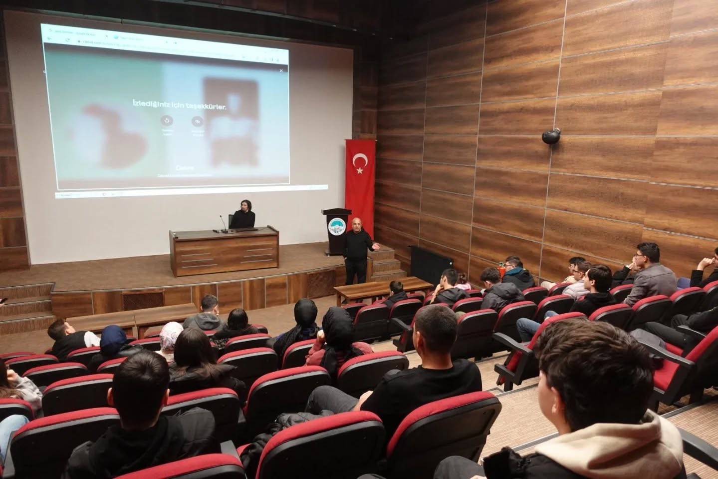 Büyükşehir’den gençlere eğitimde güçlü destek: Metamatik kampı