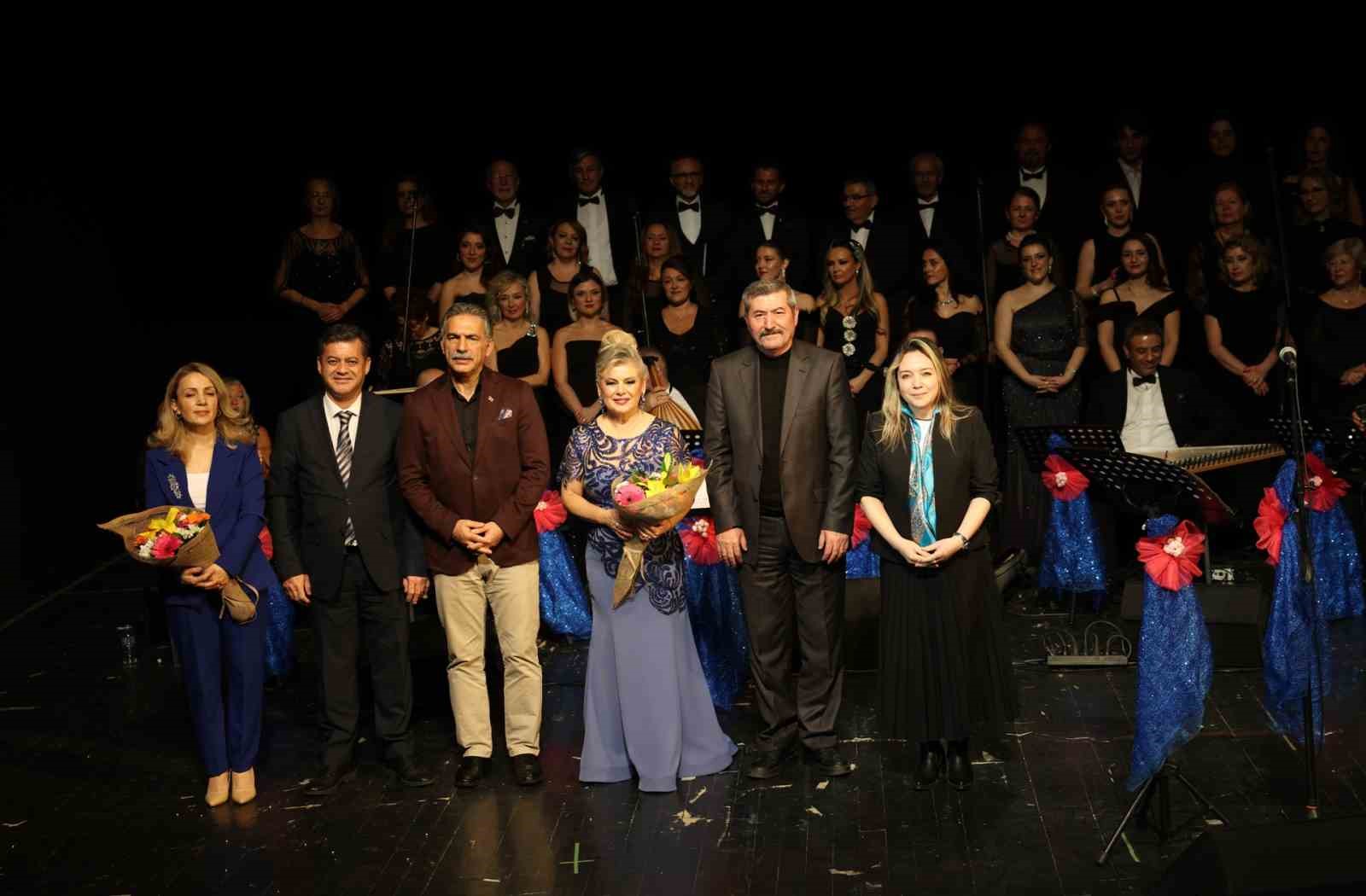 Nilüfer Belediyesi Türk Sanat Müziği Korosu’ndan unutulmaz konser