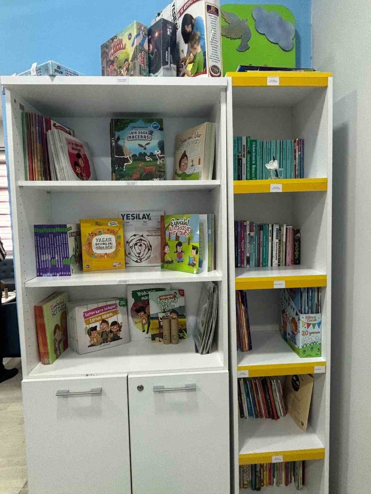 Adliyeye çocuk bekleme ve oyun odası kütüphanesi kuruldu
