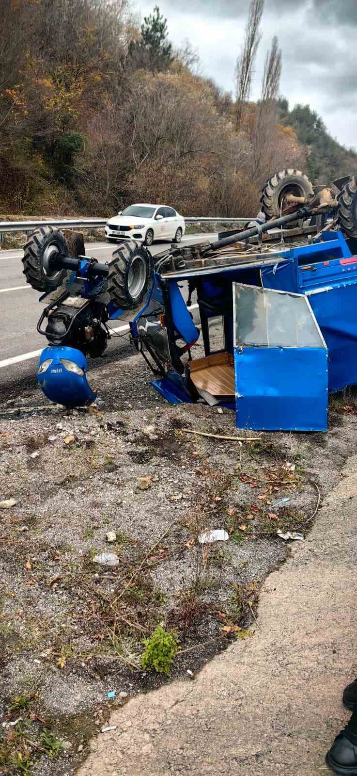 Zonguldak’ta patpat ile ticari araç çarpıştı
