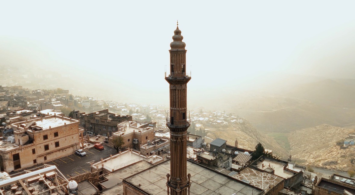 Mardin’de sis tarihle buluştu, ortaya kartpostallık görüntüler çıktı
