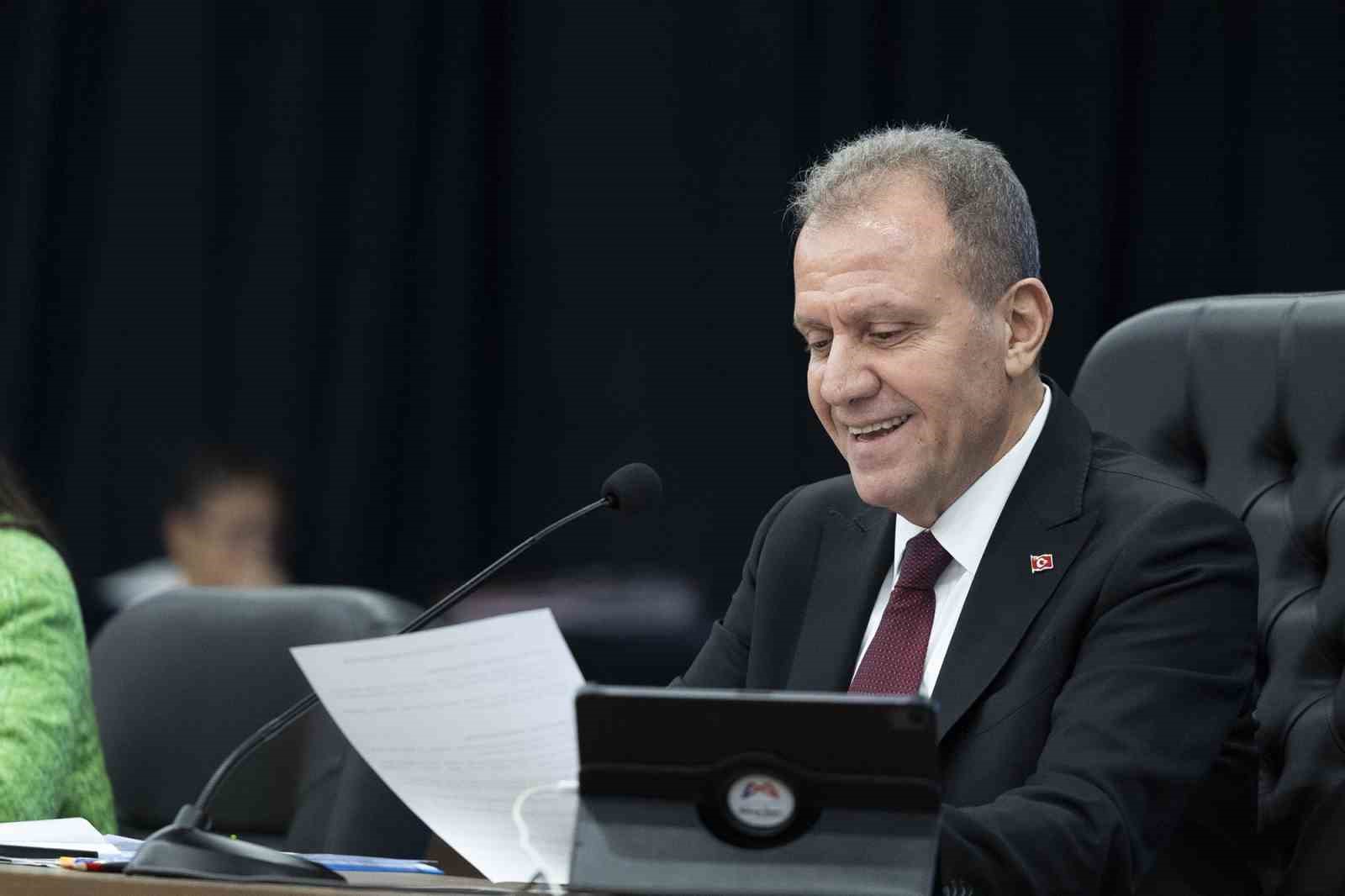 Başkan Seçer’den maraton ve yılbaşı pazarı çağrısı
