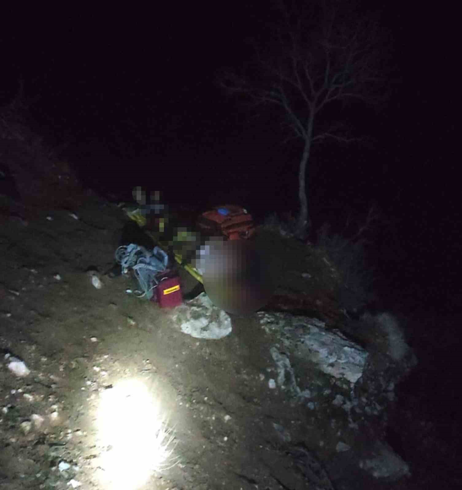 Domuz avında kazayla vurulan genç hayatını kaybetti