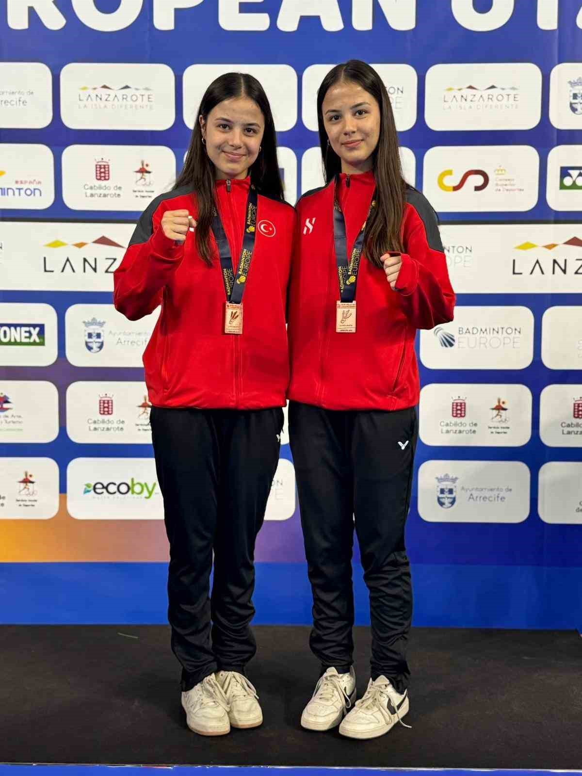 Eskişehirli milli sporcu ikizlerden Avrupa’da önemli başarı