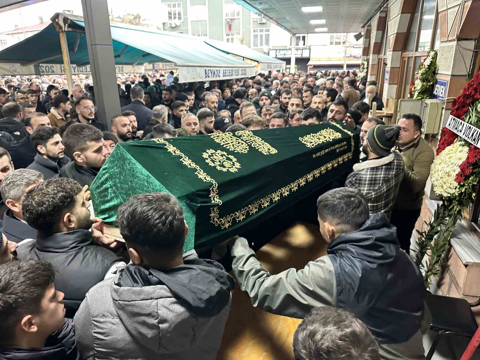 Beykoz’da tartışma kanlı bitti: 26 yaşındaki genç hayatını kaybetti