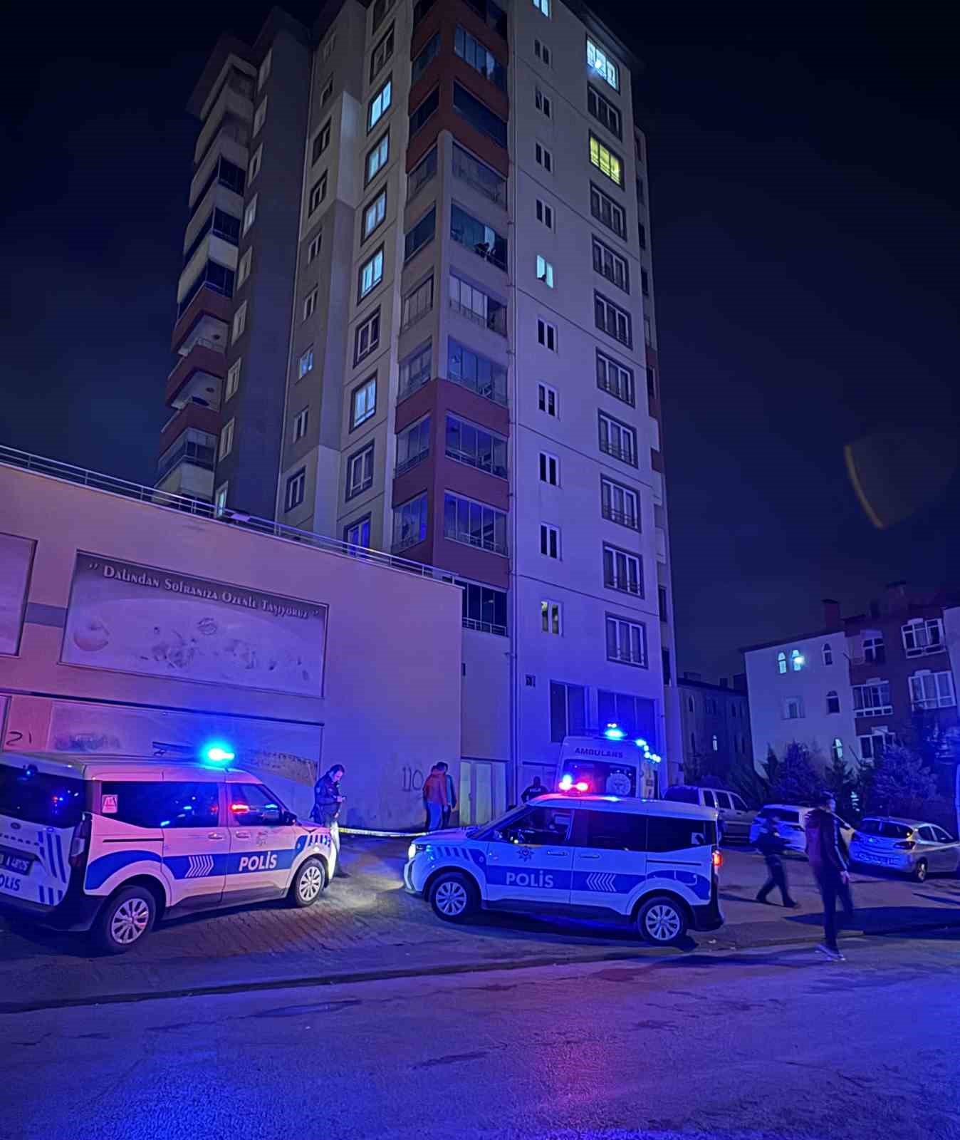 11. kattan düşen kız hayatını kaybetti
