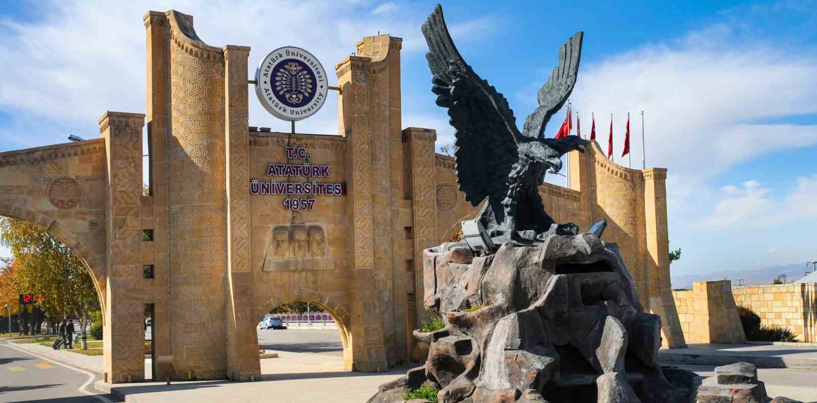 Atatürk Üniversitesi Öğretim Üyesi Prof. Dr. Rabia Meryem Yılmaz, 2025 yılı üstün başarılı genç bilim insanı ödülüne layık görüldü