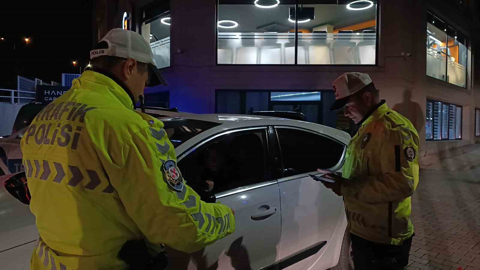 Tekirdağ’da trafiğin yoğun olduğu bölgede denetim: 106 araç kontrol edildi