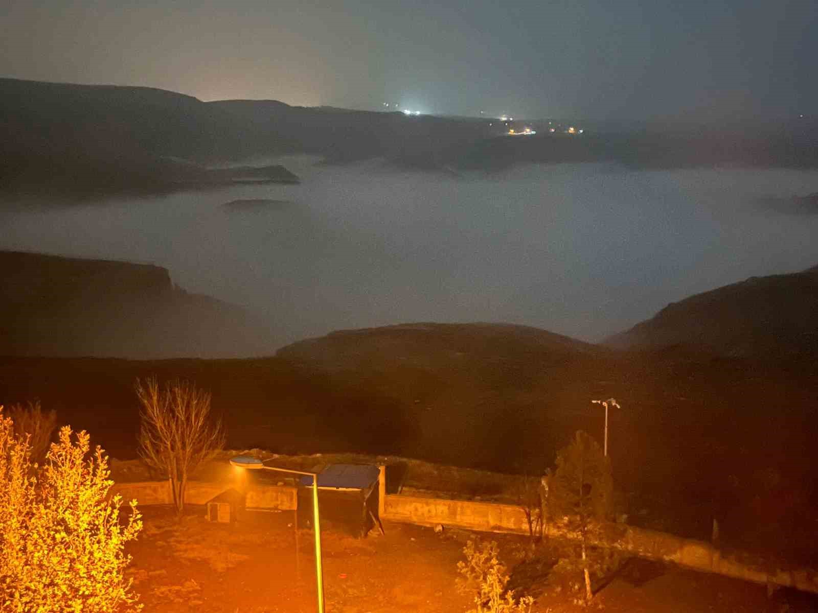 Batman’da Dicle Nehri üzerinde sis denizi