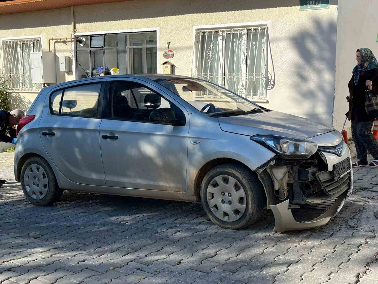 Menteşe’de otomobil ile motosiklet çarpıştı: 2 yaralı