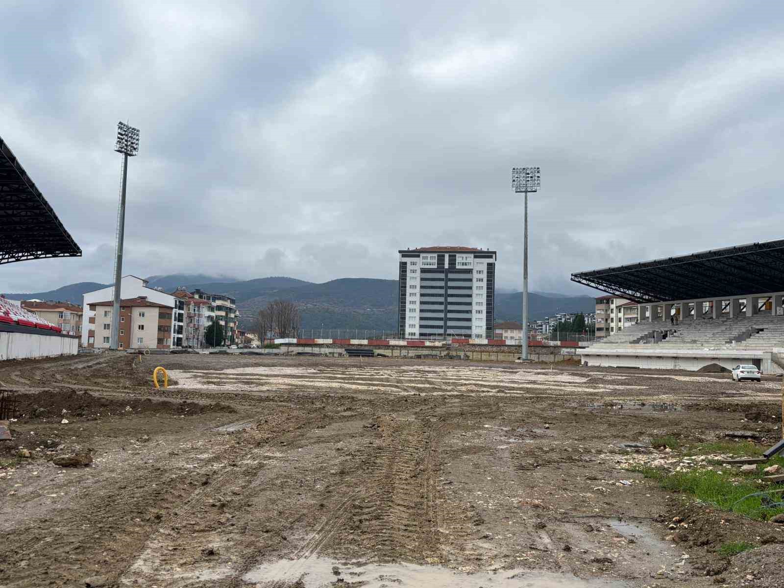 Bakan Yardımcısı Eminoğlu’na stat için dosya