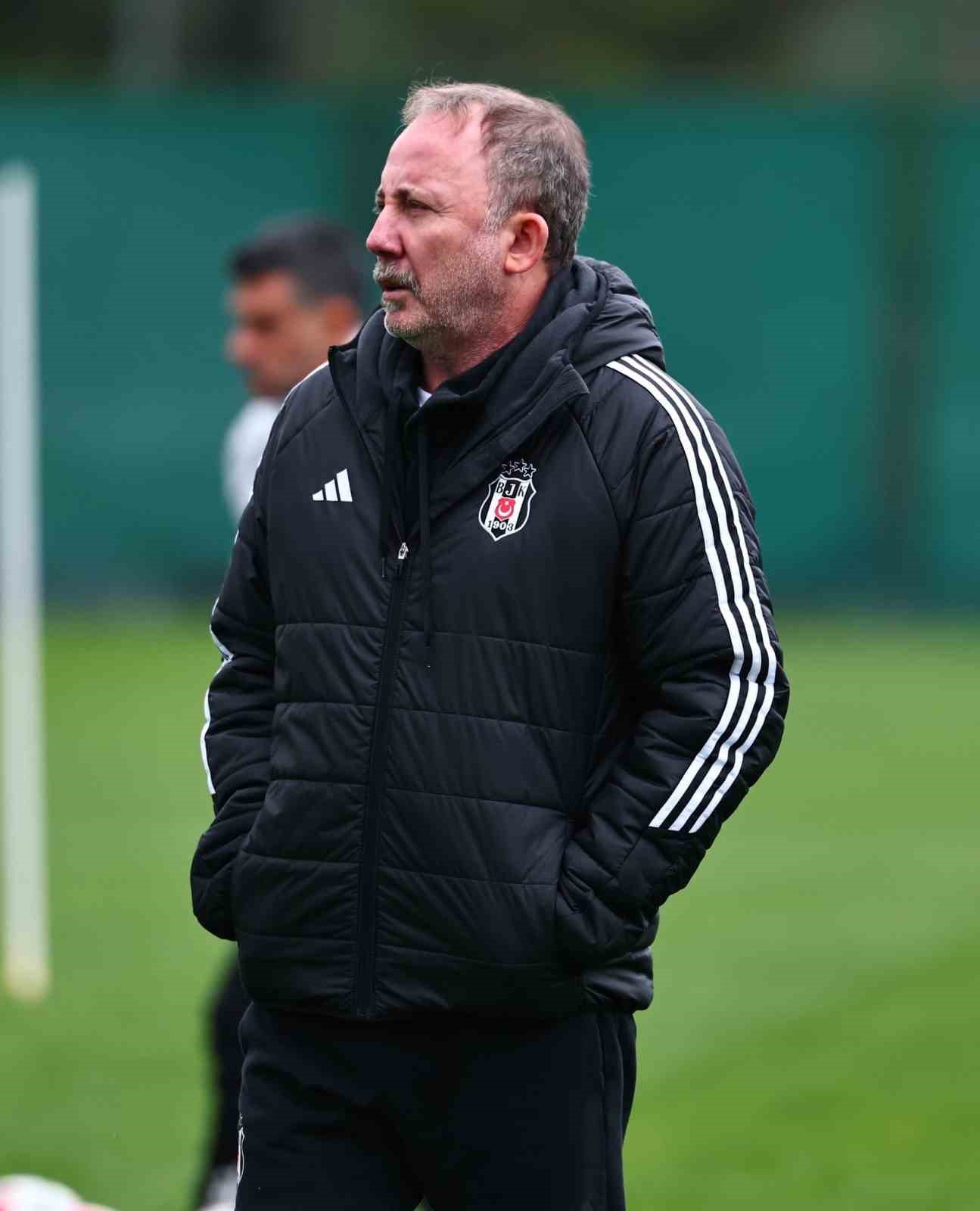 Beşiktaş’ta Trabzonspor maçı hazırlıkları başladı