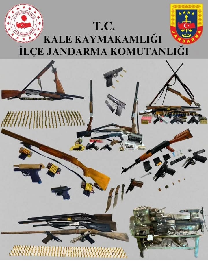 Kale’de kaçak silah ve mühimmatla yakalanan 9 şüpheli gözaltına alındı