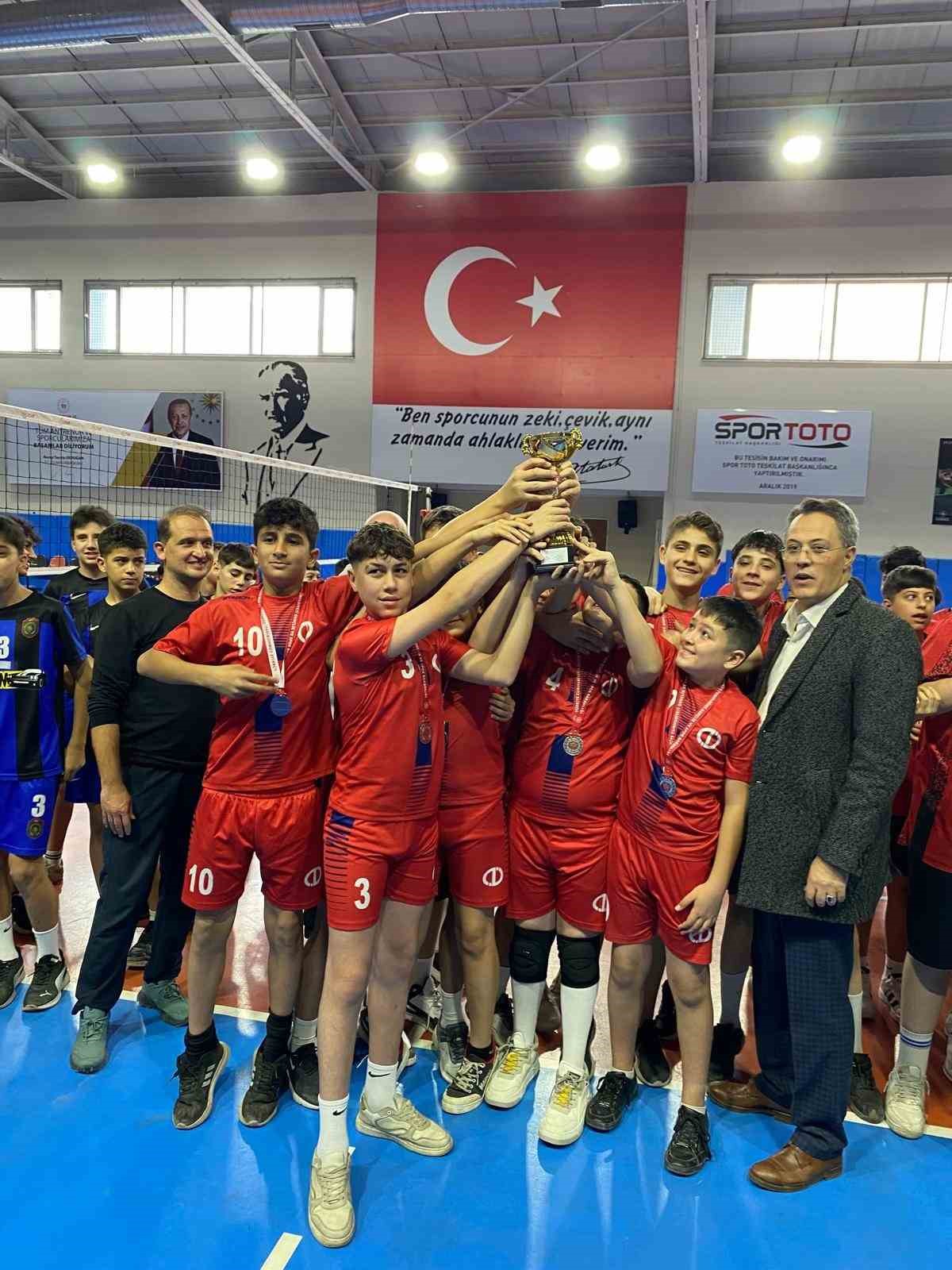 ’Okul Sporları Voleybol Yıldız Erkekler’ müsabakaları sonuçlandı