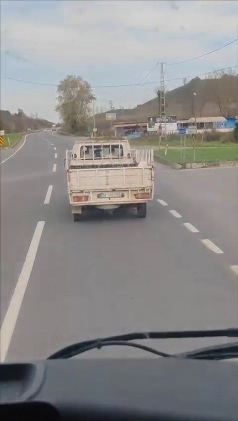 Soğuk havada yürek sızlatan yolculuk