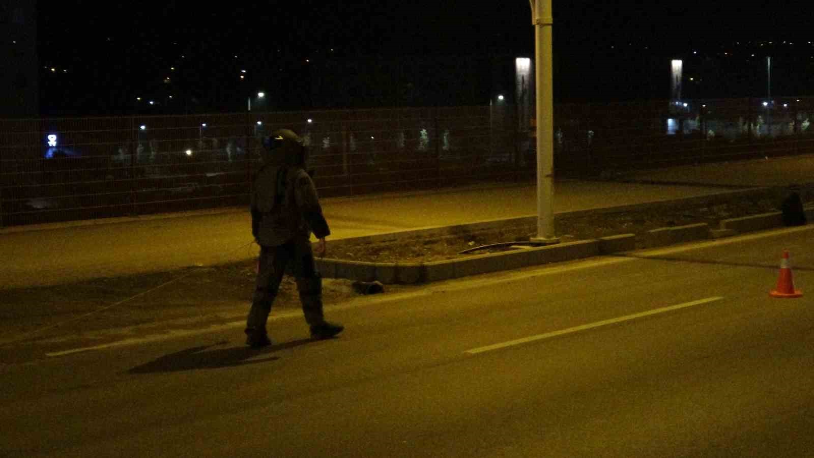 Malatya’da şüpheli çanta fünye ile patlatıldı